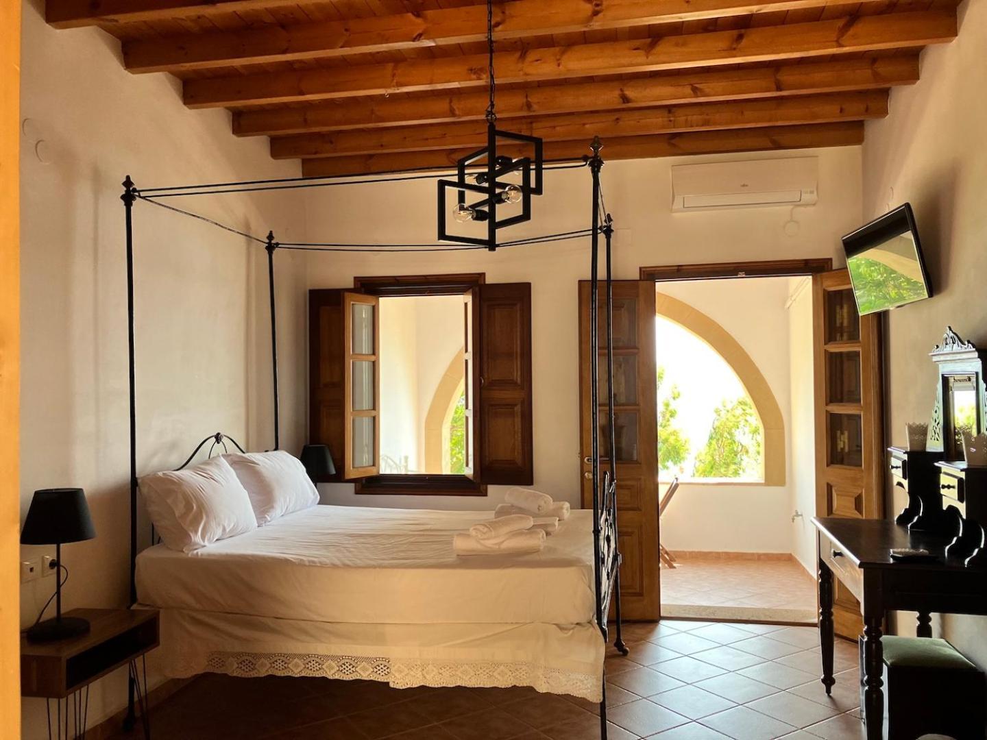 Litois Houses Patmos Sapsila Bilik gambar
